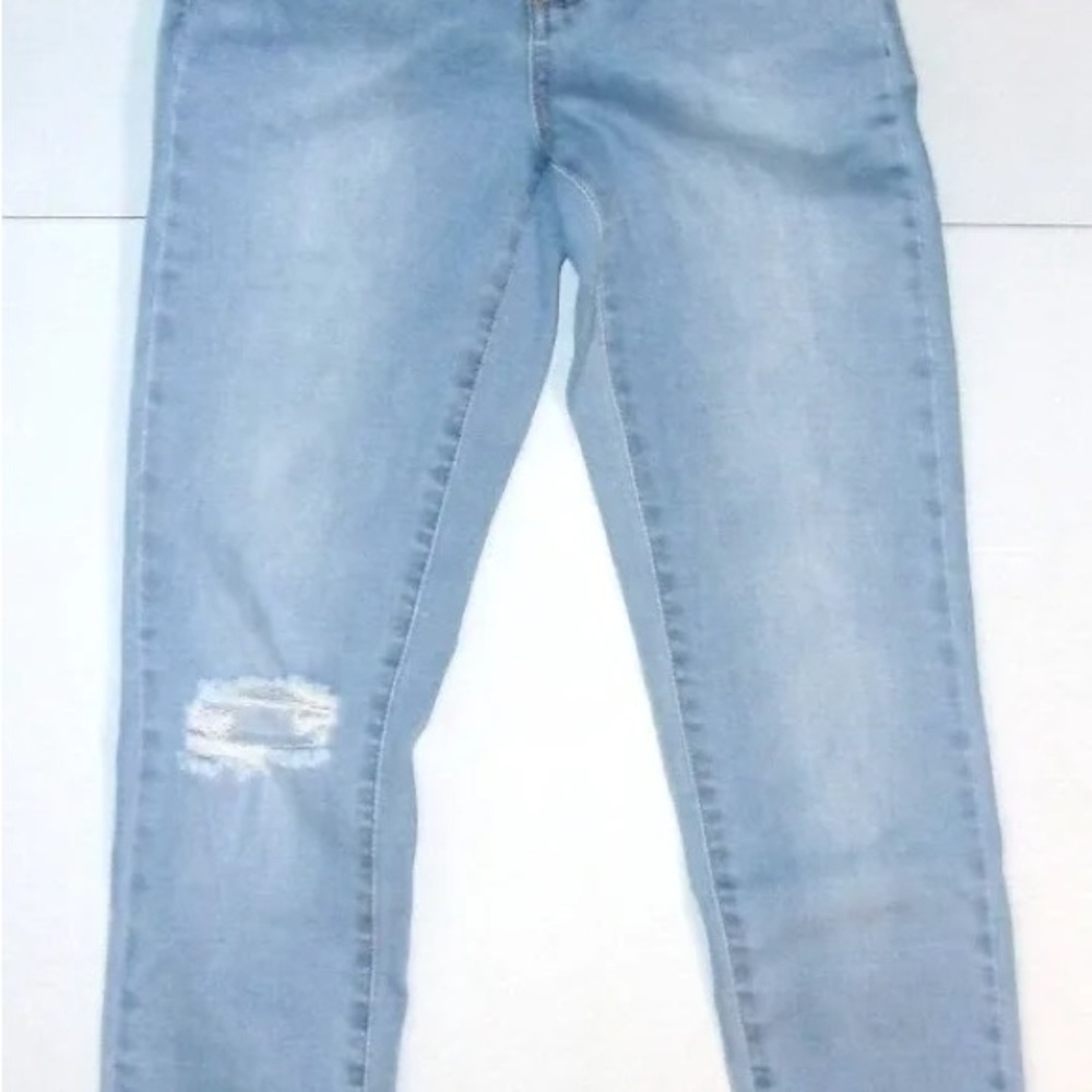 Cotton On Light Blue Skinny Jeans with Distressed Knee